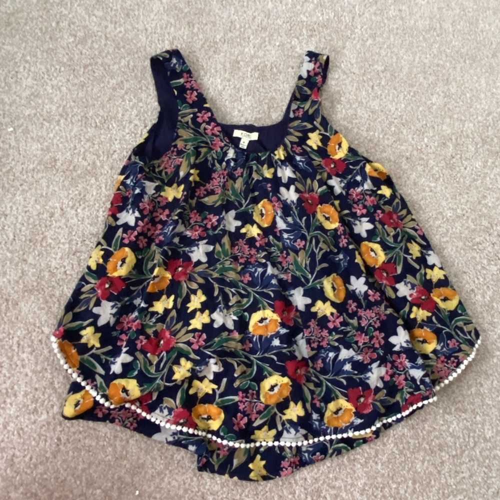 Floral tank